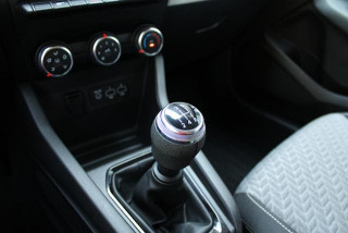 Renault Clio 1.0 sCe Limited 