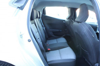 Renault Clio 1.0 tCe Limited CVT 