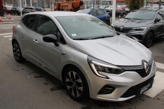 Renault Clio 1.0 tCe Limited CVT 