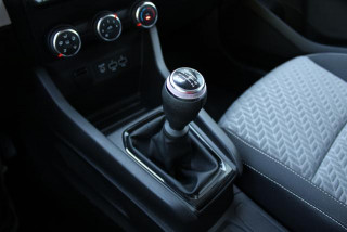 Renault Clio 1.0 tCe Limited 