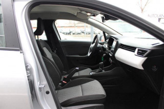 Renault Clio 1.0 tCe Limited CVT 