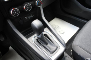 Renault Clio 1.0 tCe Intens 