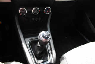 Renault Clio 1.0 sCe Limited 