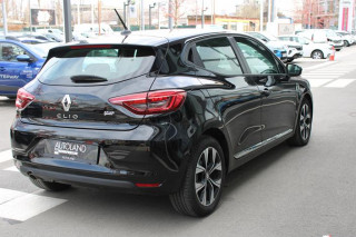 Renault Clio 1.0 tCe Limited CVT 