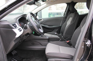 Renault Clio 1.0 tCe Limited CVT 