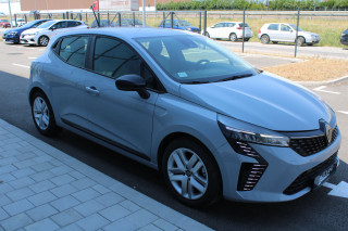 Renault Clio 1.6 E-Tech Hybrid 