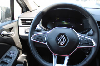 Renault Clio 1.6 E-Tech Hybrid 