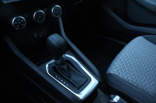 Renault Clio 1.0 tCe Limited CVT 