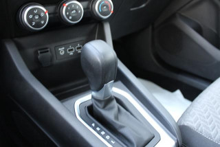 Renault Clio 1.0 CVT Limited 