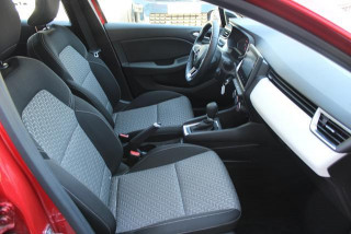 Renault Clio 1.0 tCe Limited 
