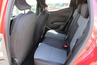 Renault Clio 1.6 E-tech Hybrid 