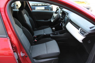 Renault Clio 1.0 sCe Limited 