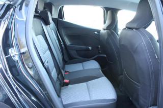 Renault Clio 1.0 tCe Limited CVT 