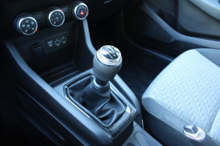 Renault Clio 1.0 sCe Limited 