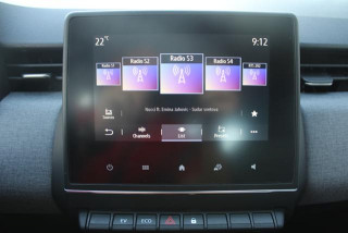 Renault Clio 1.6 E-tech Hybrid 