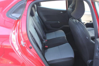 Renault Clio 1.6 E-tech Hybrid 