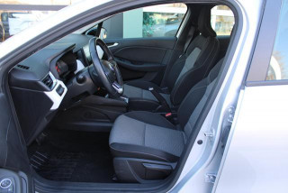 Renault Clio 1.0 tCe Limited CVT 