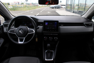 Renault Clio 1.6 E-tech Hybrid 