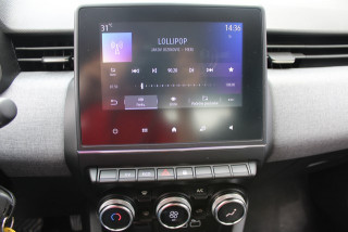 Renault Clio 1.6 E-tech Hybrid 