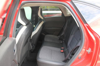 Renault Captur 1.3 tCe DCT Intens 
