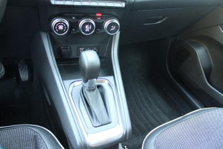 Renault Captur 1.3 tCe DCT Intens 