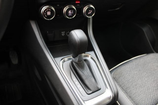 Renault Captur 1.3 tCe DCT Intens 