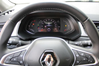 Renault Captur 1.3 tCe DCT Intens 