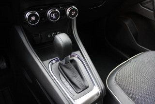 Renault Captur 1.3 tCe DCT Intens 