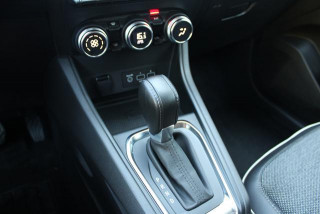 Renault Captur 1.3 tCe Hyb. DCT In. 