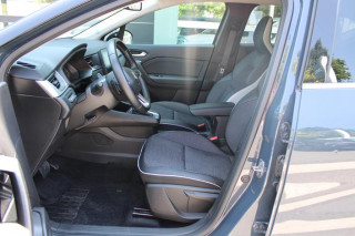 Renault Captur 1.3 tCe DCT Intens 