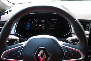 Renault Captur 1.3 tCe DCT Intens 