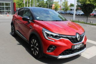 Renault Captur 1.3 tCe INTENS CVT 