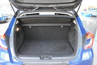 Renault Captur 1.3 tCe Hyb. DCT In. 