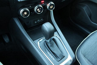 Renault Captur 1.3 tCe Intens EDC 