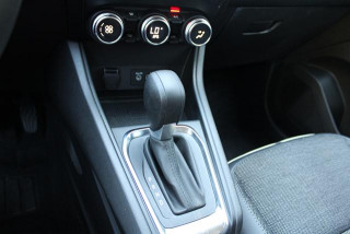 Renault Captur 1.3 tCe DCT Intens 