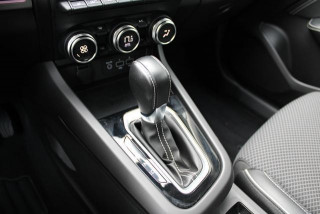 Renault Megane Conquest 1.3 tCe Hybrid EDC 