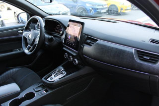 Renault Megane Conquest 1.3 tCe Hybrid EDC 