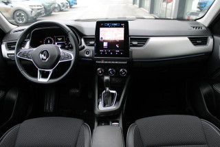 Renault Megane Conquest 1.3 tCe Hybrid EDC 