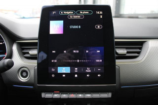 Renault Megane Conquest 1.3 tCe Hybrid EDC 