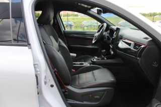 Renault Megane Conquest 1.3EDC RSLine Hybrid 
