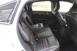 Renault Megane Conquest 1.3EDC RSLine Hybrid 