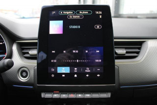 Renault Megane Conquest 1.3 tCe Hybrid EDC 