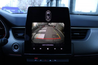 Renault Megane Conquest 1.3 tCe Hybrid EDC 