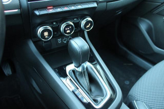 Renault Megane Conquest 1.3 tCe Hybrid EDC 