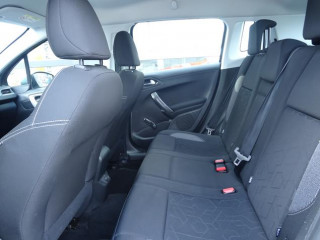 Peugeot 2008 1.6 HDI Business AUT 