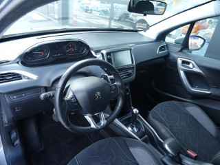 Peugeot 2008 1.6 HDI Business AUT 