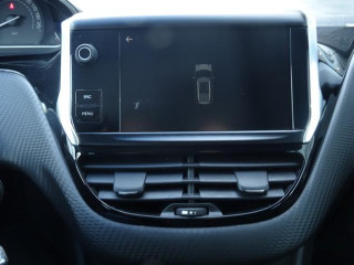 Peugeot 2008 1.6 HDI Business AUT 