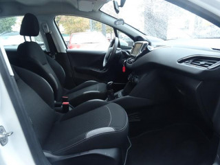 Peugeot 208 1.6 HDI N1 