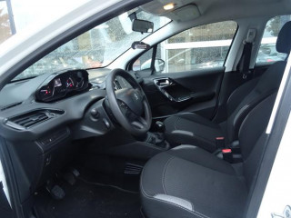 Peugeot 208 1.6 HDI N1 