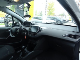 Peugeot 208 1.6 HDI N1 